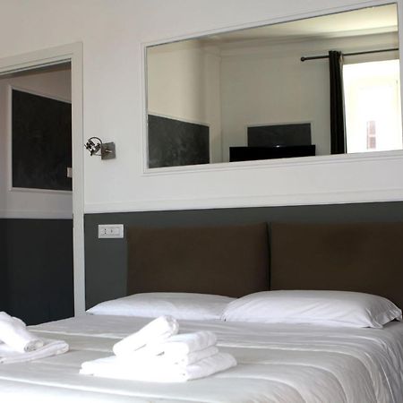 Coolhouse At Colosseo Rome Exterior photo